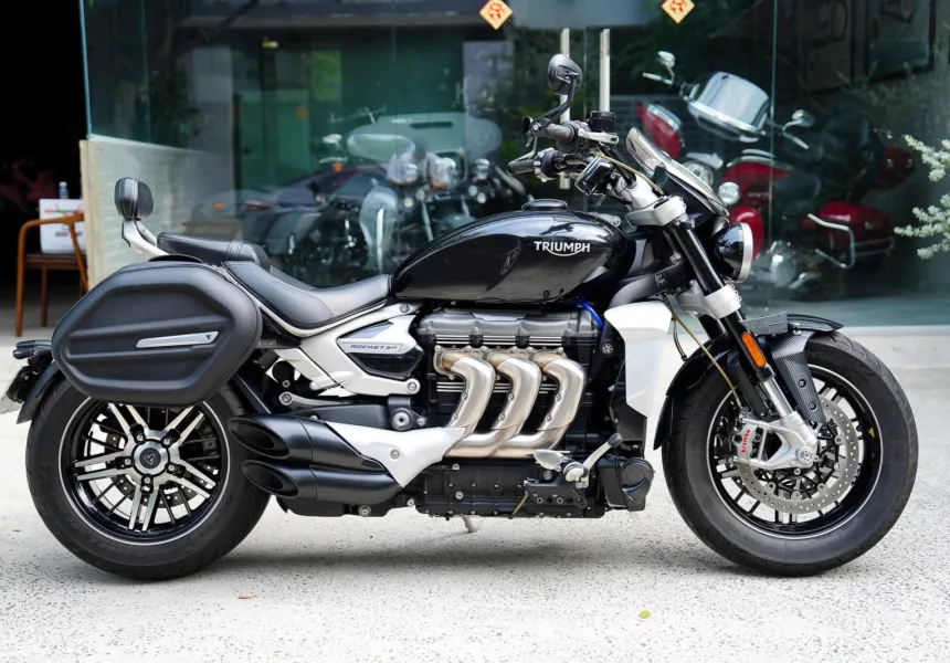 Triumph Rocket 3GT 2500cc
