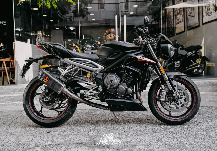 Triumph Street Triple 765RS 2019 odo 13k km